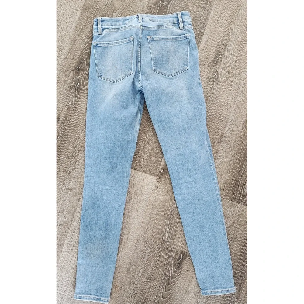 FRAME Le One Skinny Jeans Light Wash Blue High Rise Stretch Denim Size 1